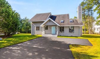 843 GLEN Ct, Bethany Beach, DE 19930