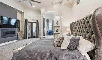 525 W HARMONY Pl, Chandler, AZ 85248