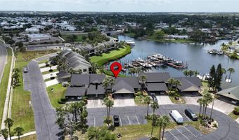 644 YARDARM Dr 22, Apollo Beach, FL 33572
