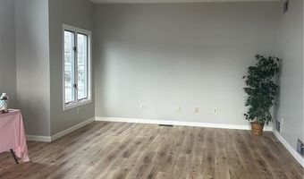 960 Tiogue Ave, Coventry, RI 02816