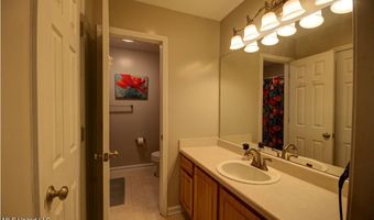623 Sandpiper Dr, Brandon, MS 39047
