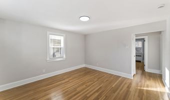 11 Roger Ave, Danbury, CT 06810