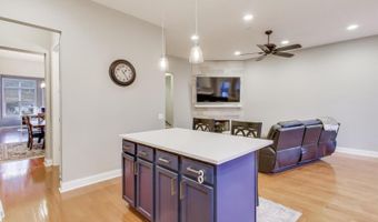 1506 W NORTHWEST Hwy, Arlington Heights, IL 60004