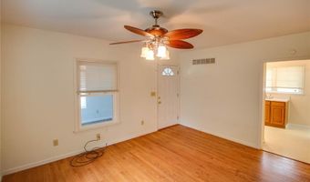 645 Elfgen St, Alton, IL 62002