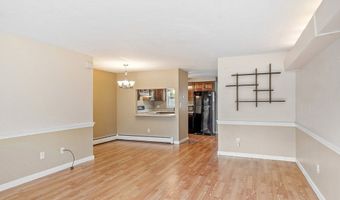 10 Tuck Farm Rd 4, Auburn, MA 01501