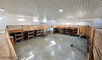 1172 Happy Ln, Belgrade, MT 59714