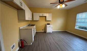 1943 Oakbluff Dr, Austell, GA 30106