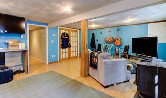 11 Golden Blvd, North Smithfield, RI 02896