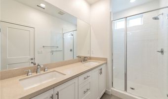 2215 W Orange Ave 12, Anaheim, CA 92804