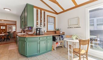 4518 Kingman Blvd, Des Moines, IA 50311