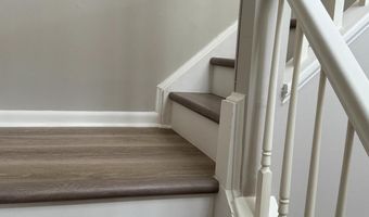 44244 MOSSY BROOK Sq, Ashburn, VA 20147