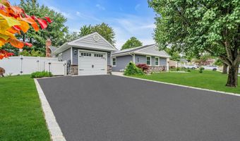 103 Idlewild Ln, Aberdeen, NJ 07747