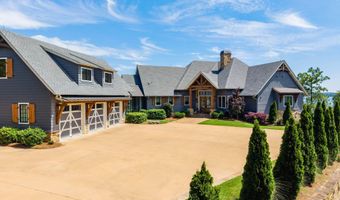 114 Sailors Pt, Alexander City, AL 35010