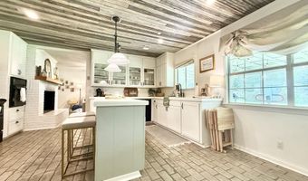 403 Pine Dr, Brookhaven, MS 39601