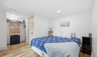 648 Beach Rd, Angola, NY 14006