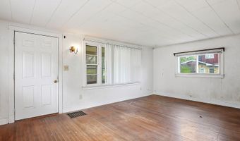 42169 N Lake Ave, Antioch, IL 60002