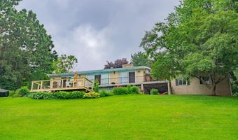 5498 Jan Dr, Fitchburg, WI 53711