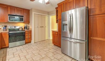 54 Spooks Branch Rd, Asheville, NC 28804