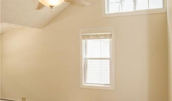 12 N Shore Dr, East Providence, RI 02915