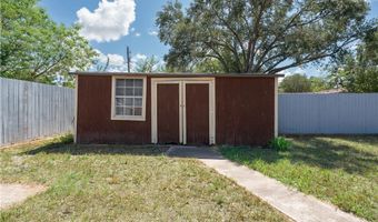 709 Lincoln St, Alice, TX 78332
