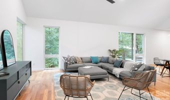 190 Rumbough Pl, Asheville, NC 28806