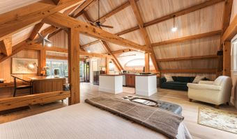 11 Grason Ln, Bar Harbor, ME 04609