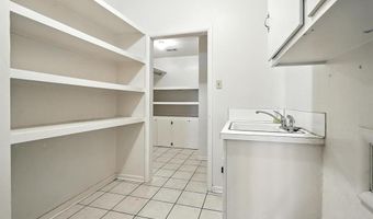 2102 Shoreline Dr, Abilene, TX 79602
