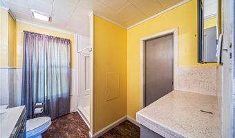 6327 Bales Ct, Ashtabula, OH 44004