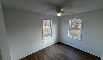 972 S LITTLE CREEK Rd, Dover, DE 19901