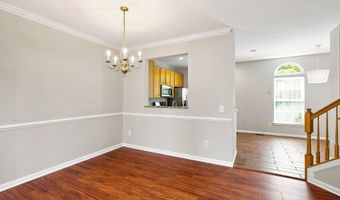 4908 GARDNER Dr, Alexandria, VA 22304