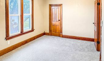 326 S 8th St, Albion, NE 68620