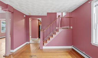 105 Park Ave, Cranston, RI 02905