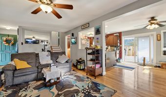 203 MAYER St, Reading, PA 19606
