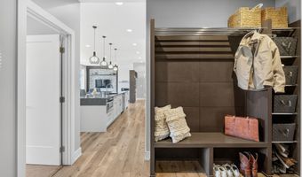 1053 Aaron Ct, Adel, IA 50003