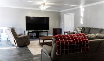 808 NW 9th St, Andrews, TX 79714