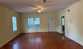 726 Oglethorpe Ave, Americus, GA 31709