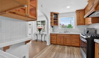 9388 Dorrington Pl, Arleta, CA 91331