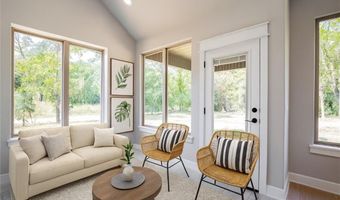 1 Nairn Ln, Bella Vista, AR 72715