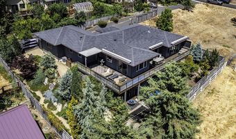 753 Wrights Creek Dr, Ashland, OR 97520