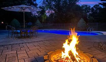 100 KNICKERBOCKER Dr, Belle Mead, NJ 08502
