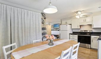 855 N 8TH St, Aumsville, OR 97325