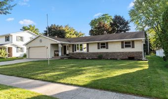 2512 N CHESTWOOD Ct, Appleton, WI 54911