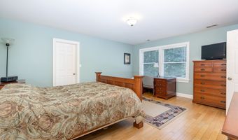 56 Larkspur Ln, Bristol, CT 06010