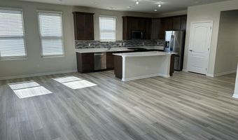 719 W Spaniel Dr, Ann Arbor, MI 48108