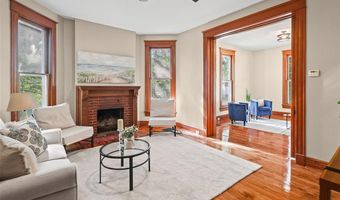 407 E 9th St, Alton, IL 62002