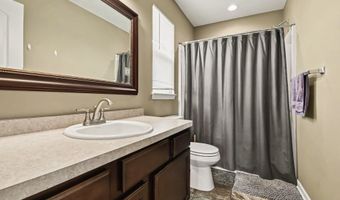 173 Crystal Ct, Alma, MI 48801