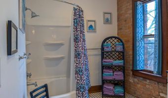 310 N Washington Ave, Albert Lea, MN 56007