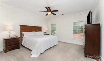 6411 Aldworth Ln, Charlotte, NC 28226