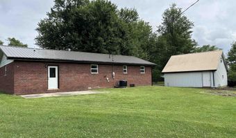 2318 N Lakeview Dr, Austin, IN 47102