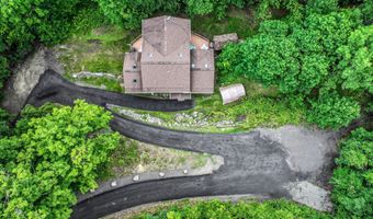 48 Pleasant Rise Ext, Brookfield, CT 06804